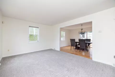 156 Fair Oak Rd, Springfield, MA 01128 photo 16