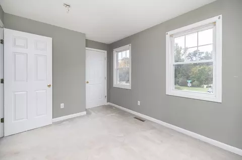 156 Fair Oak Rd, Springfield, MA 01128 photo 31