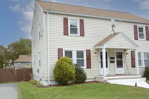 9 Pocasset Ave, Worcester, MA 01606
