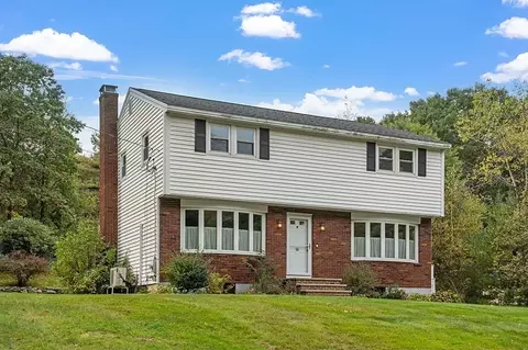 50 Devonshire Rd, Tewksbury, MA 01876