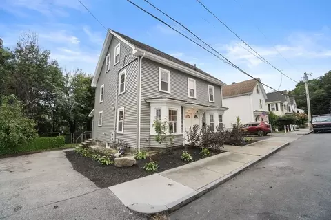 12 Porter St #12, Woburn, MA 01801