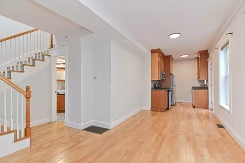 50 Flint St #3, Somerville, MA 02145