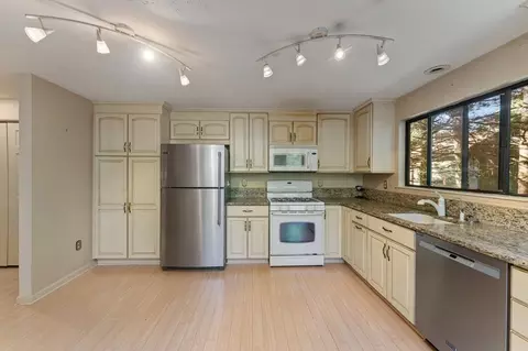 46 E Bluff Rd #46, Ashland, MA 01721 photo 14