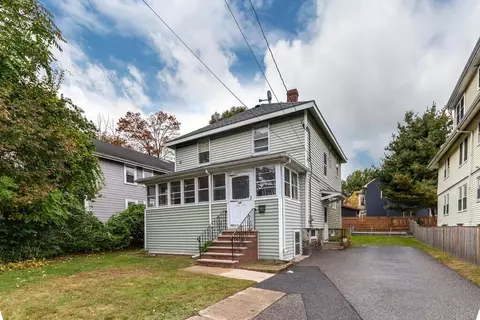 15 Pond Ln, Arlington, MA 02474