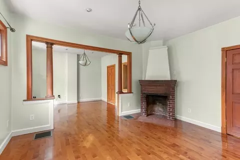 28 Stebbins St, Worcester, MA 01607 photo 10