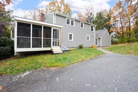 48 Dover Rd, Millis, MA 02054 photo 8