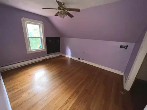 48 Kings Ln, Springfield, MA 01109 photo 11