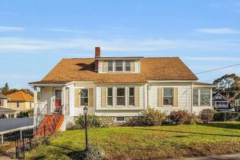 9 Cabot Rd, North Andover, MA 01845