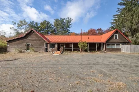 378 Daniel Shays Hwy, Pelham, MA 01002