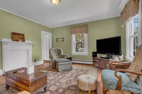 8 Bow St, Townsend, MA 01469 photo 8
