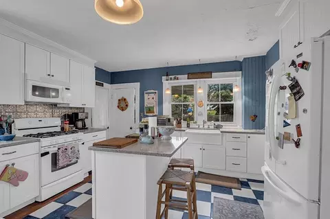 8 Bow St, Townsend, MA 01469 photo 18
