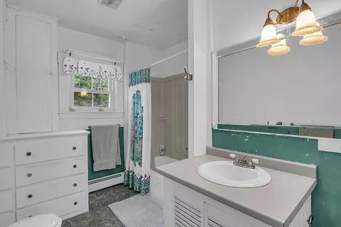 8 Bow St, Townsend, MA 01469 photo 30
