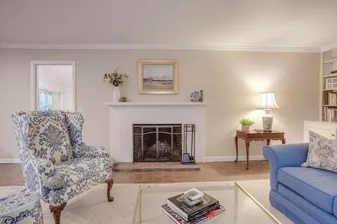 1 Concord Pl, Acton, MA 01720 photo 4