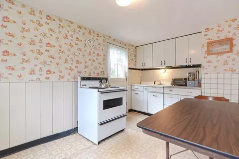 119 Forest St, Danvers, MA 01923 photo 6