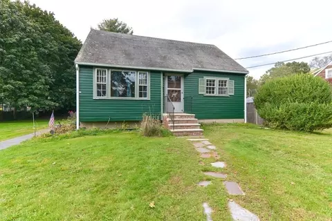 119 Forest St, Danvers, MA 01923 photo 3