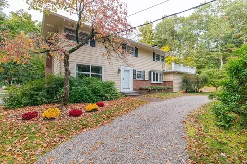 614 High St, Walpole, MA 02081 photo 3