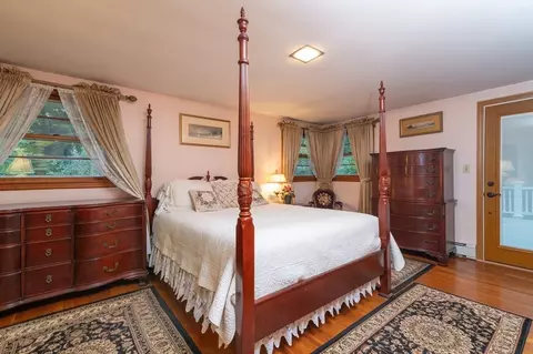 614 High St, Walpole, MA 02081 photo 18