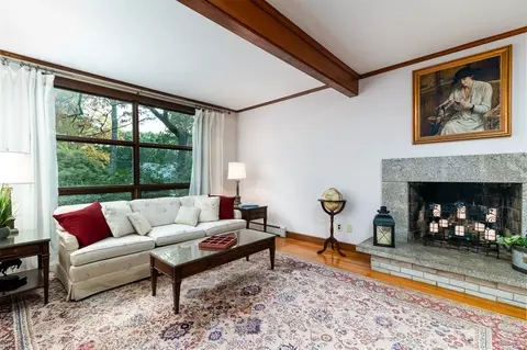 614 High St, Walpole, MA 02081 photo 7