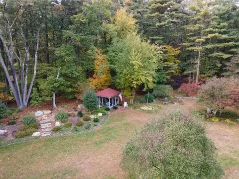 614 High St, Walpole, MA 02081 photo 27