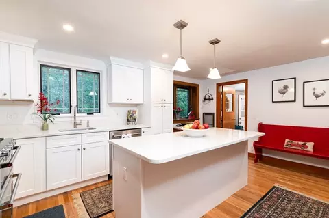 614 High St, Walpole, MA 02081 photo 12