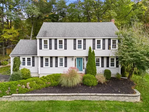 4 Cranbrook Rd, Shrewsbury, MA 01545