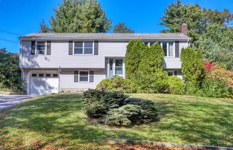 410 Plain St, Braintree, MA 02184