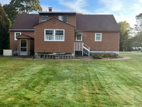 115 Forest St, Danvers, MA 01923 photo 4