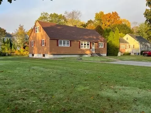 115 Forest St, Danvers, MA 01923