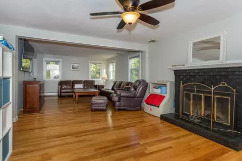 4 Morris Dr, Canton, MA 02021 photo 8