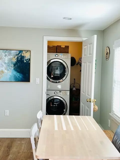 74 E Main St #1, Gloucester, MA 01930 photo 14