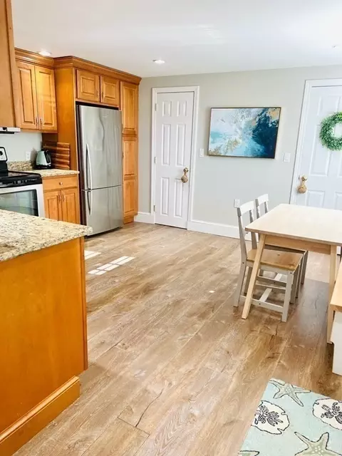 74 E Main St #1, Gloucester, MA 01930 photo 7