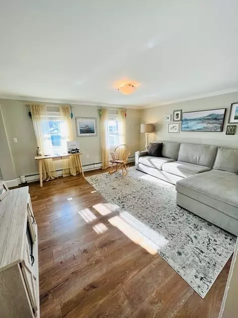 74 E Main St #1, Gloucester, MA 01930 photo 17