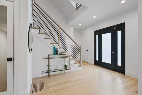 Entry Way - 108 Bradford St, Needham, MA 02492 photo 2 of 2