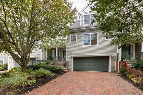 346 Boylston St #B, Newton, MA 02459