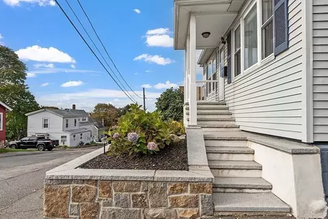 26 Madison Sq, Gloucester, MA 01930 photo 3