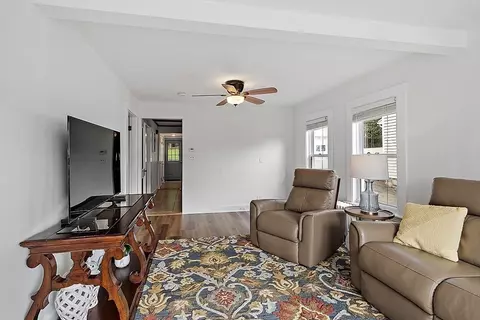 26 Madison Sq, Gloucester, MA 01930 photo 7
