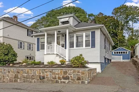 26 Madison Sq, Gloucester, MA 01930 photo 2