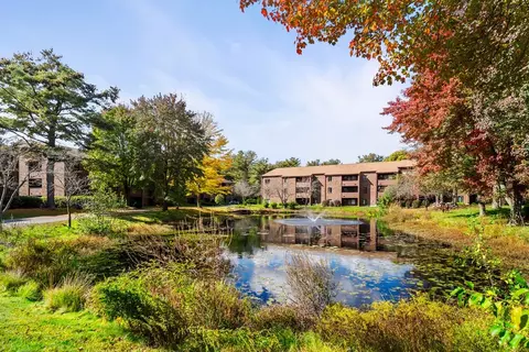 17 Davis Rd #B7, Acton, MA 01720