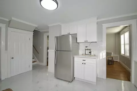 19 Agnes St, Springfield, MA 01118 photo 7