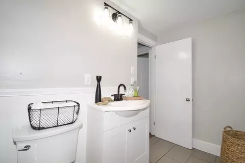 19 Agnes St, Springfield, MA 01118 photo 25