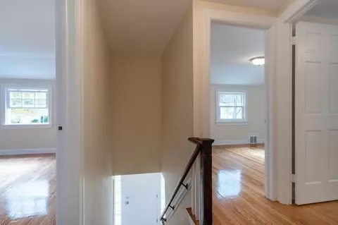 90 Hartwick St, Springfield, MA 01108 photo 22