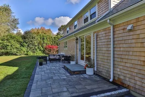 681 Bay Ln, Barnstable, MA 02632 photo 7