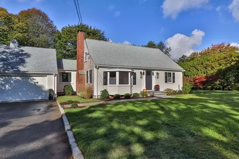 681 Bay Ln, Barnstable, MA 02632 photo 2