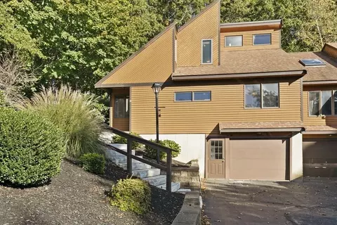 7 Prince St #B1, Plymouth, MA 02360