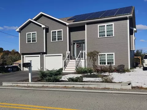 480 North St, Somerset, MA 02726
