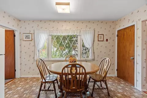 16 Clive St, Worcester, MA 01603 photo 13