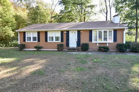 500 Fall River Ave, Seekonk, MA 02771 photo 2
