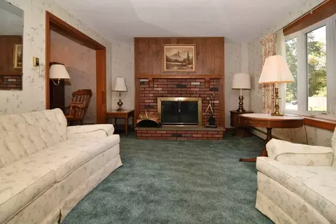 500 Fall River Ave, Seekonk, MA 02771 photo 4