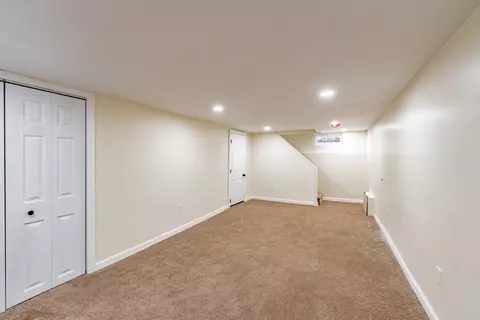184 Abbott St, Springfield, MA 01118 photo 29