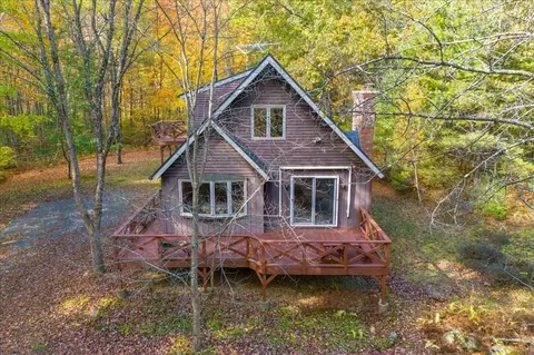 2172 Greenwich Rd, Hardwick, MA 01082 photo 2